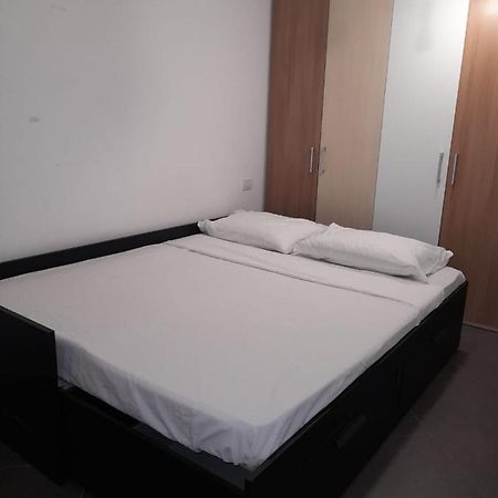 Tranquiloh Apartment Home Терни Екстериор снимка